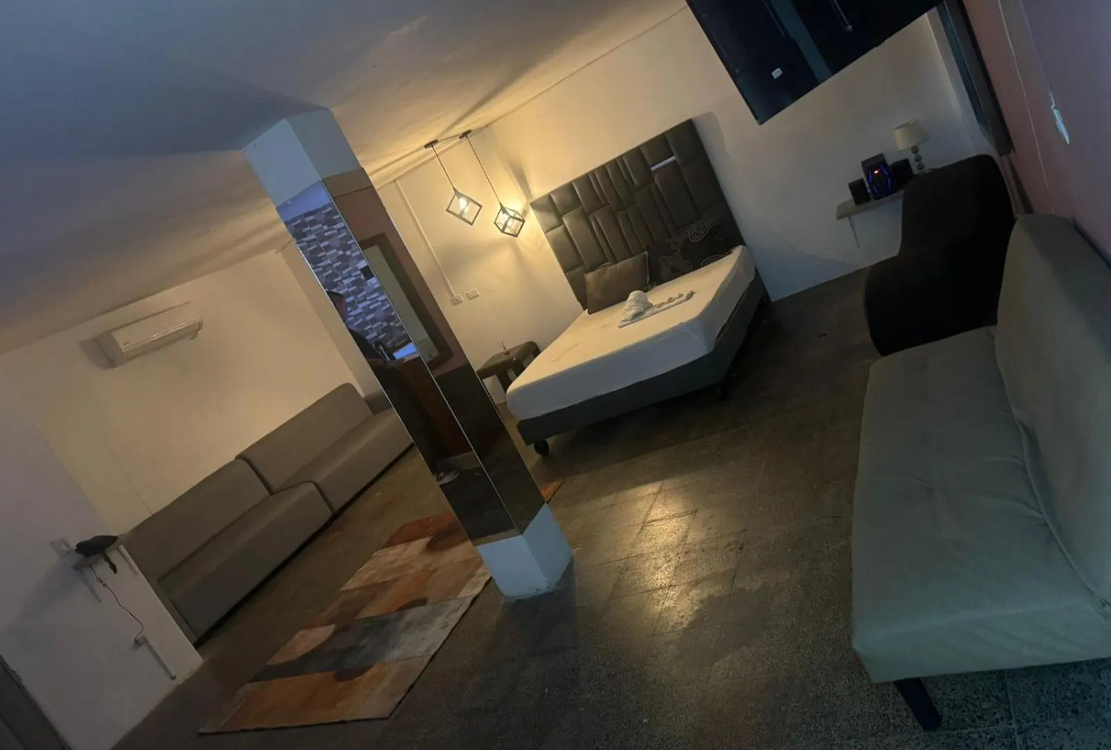 ***  Hotel Atlantis Luxury Medellin Colombia
