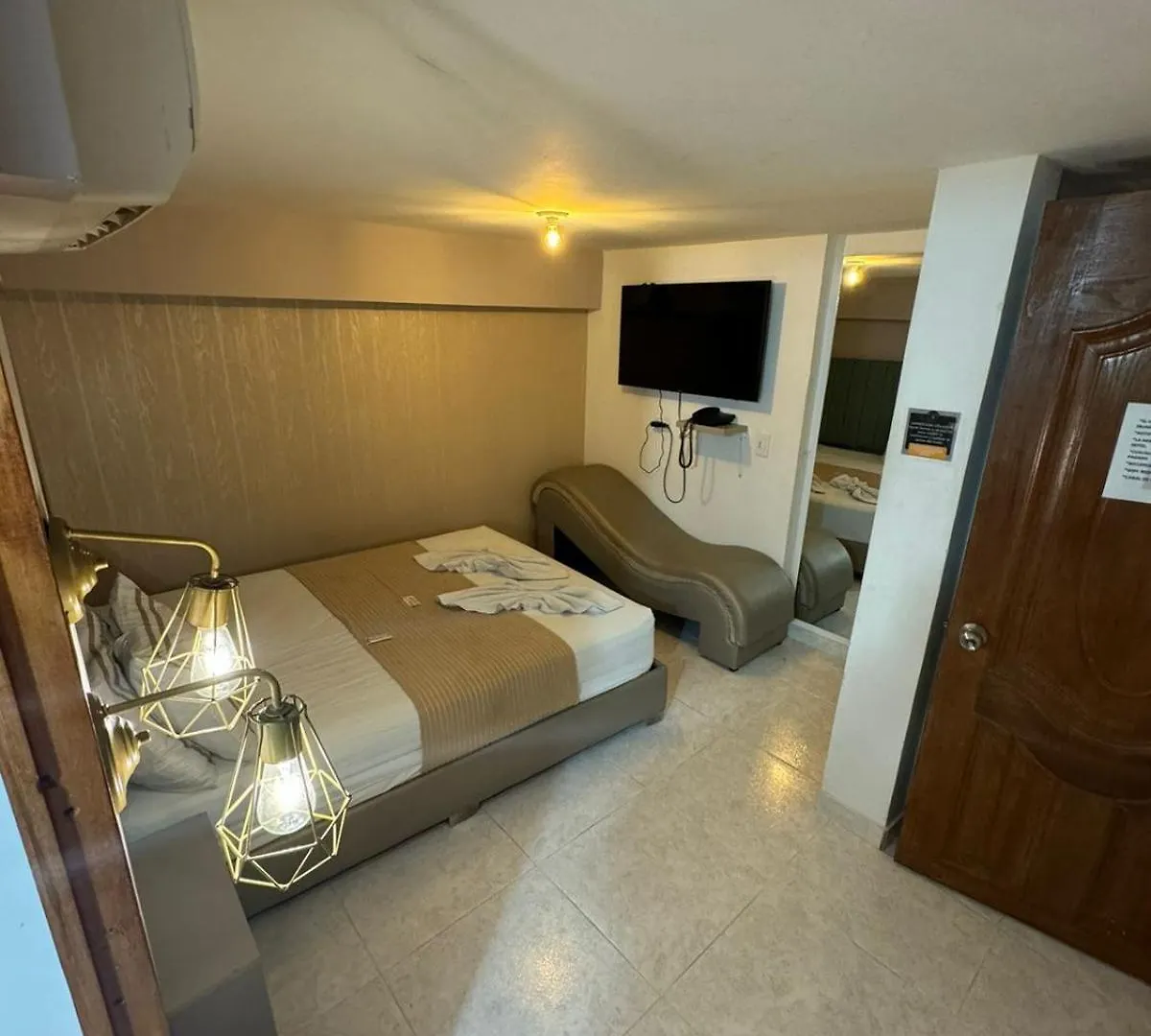 Hotel Atlantis Luxury Medellin Colombia